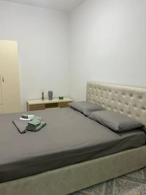 Tirona Old Street Apartment Tirana 0*,