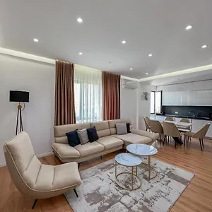 Appartement Lux At Arlis, Tirana