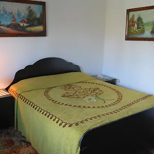 2* Hotel Haxhiu